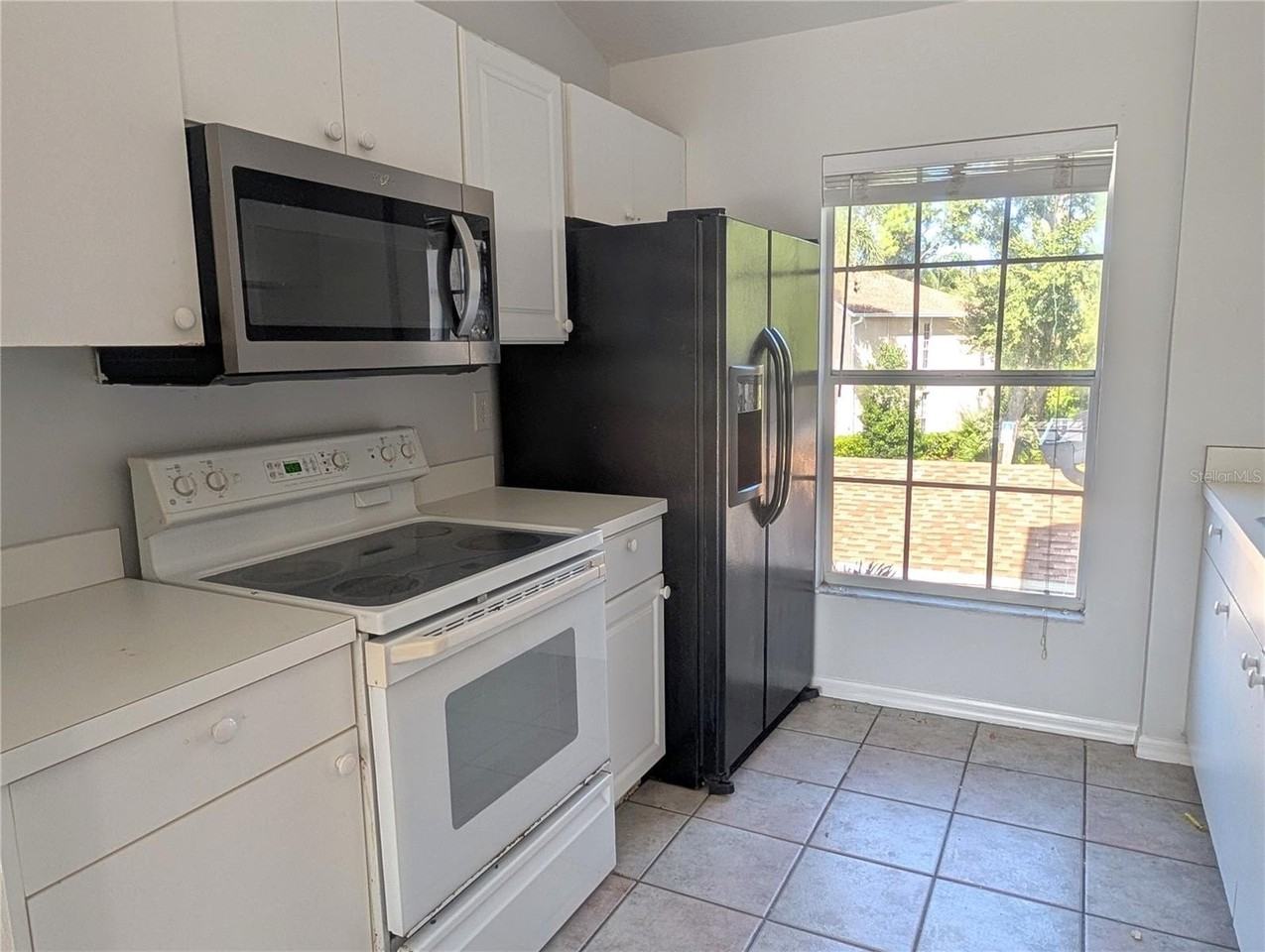 8390 Wingate Dr #525 - Photo 5 of 21