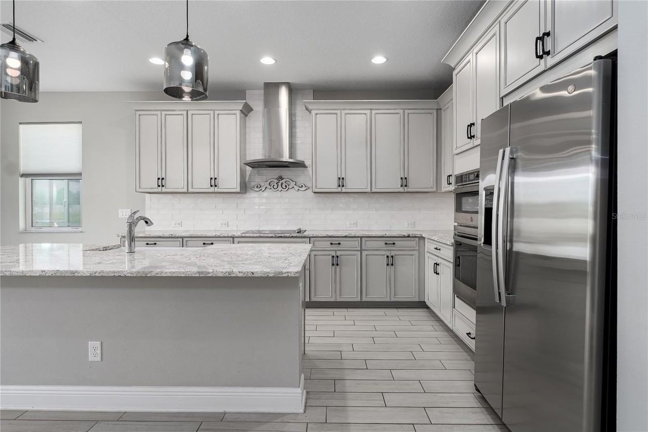 3603 Quiet Dr - Photo 4 of 41