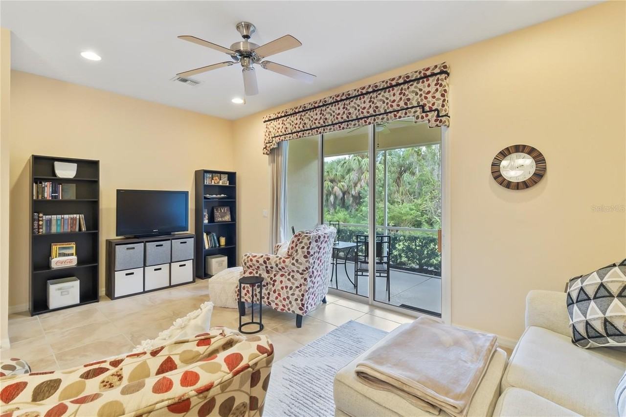 1331 Jonah Dr - Photo 7 of 49