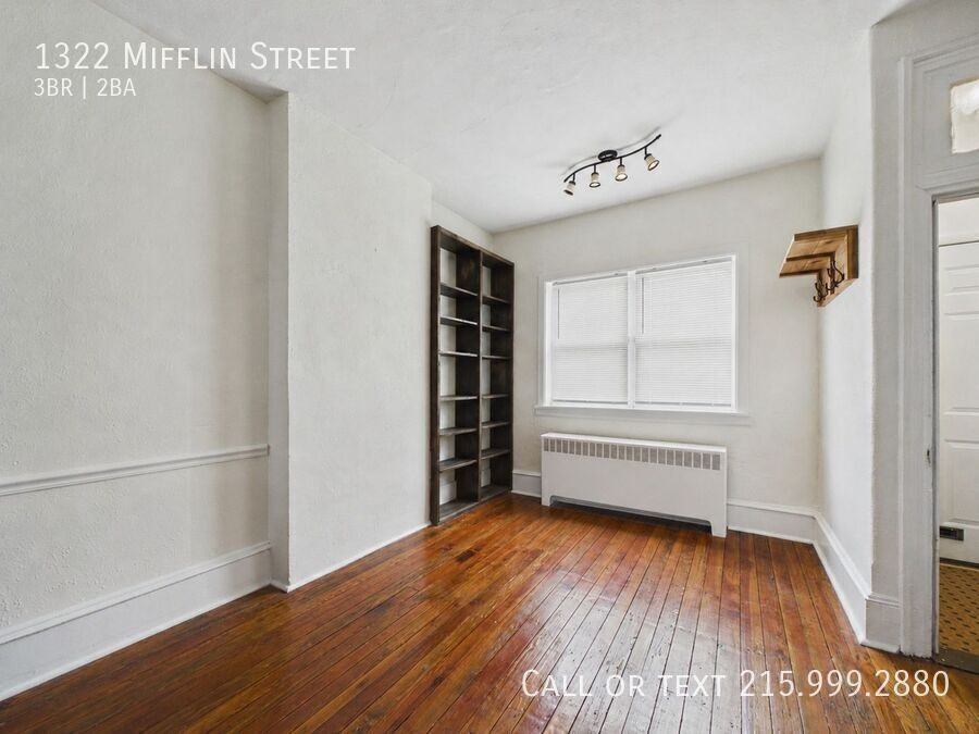 1322 Mifflin St - Photo 4 of 16