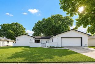 621 Ashberry Ln - Photo 1 of 1