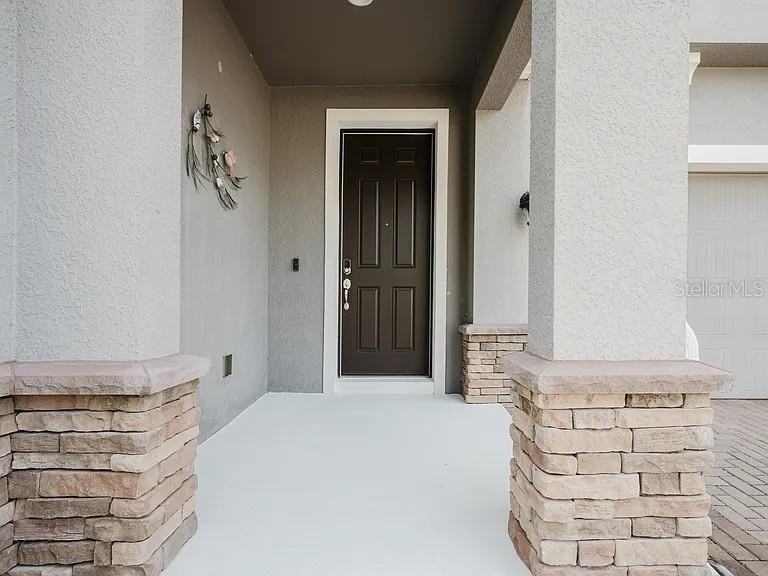 9072 Overlook Pass Dr - Photo 2 of 50