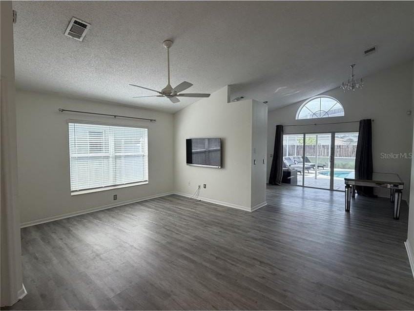 314 Allison Ave - Photo 5 of 23