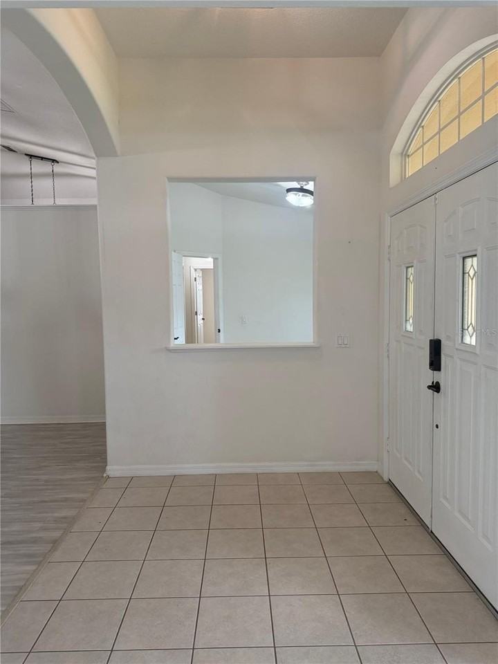 314 Erie Dr - Photo 6 of 35