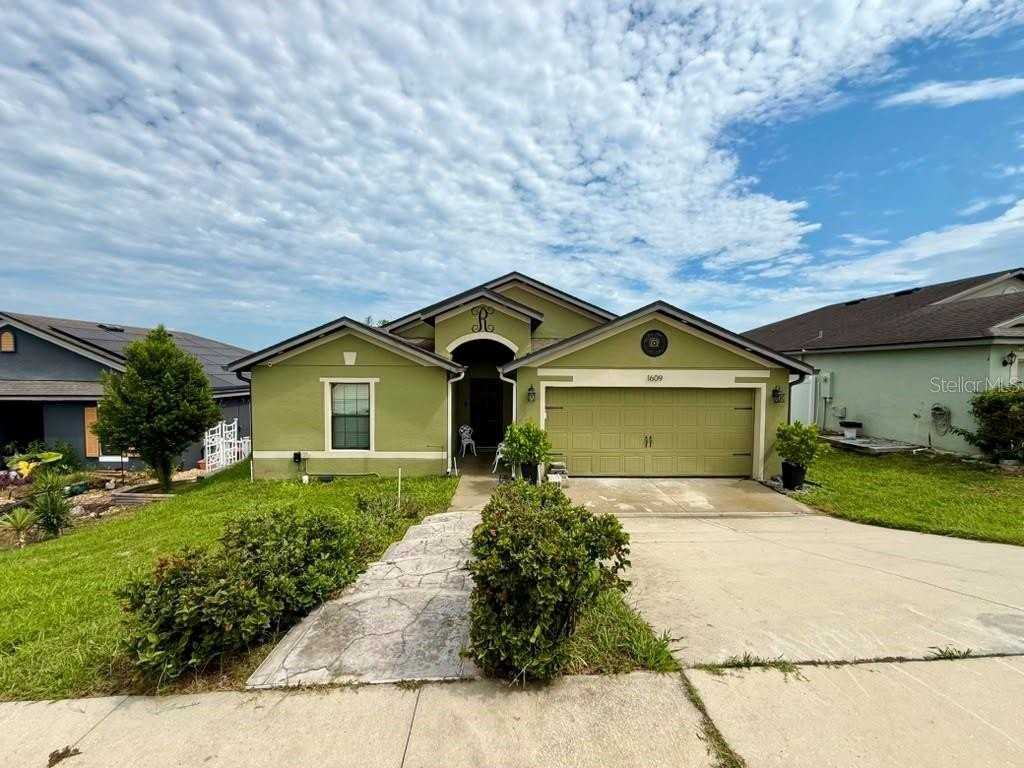 1609 Steely Dr - Photo 2 of 23