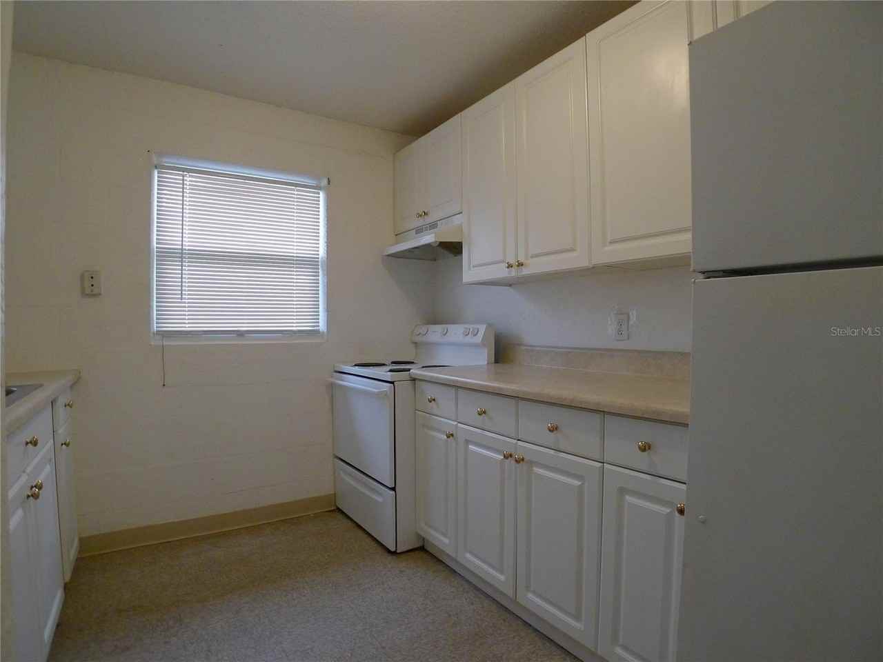 3420 N 55th St #B - Photo 5 of 10
