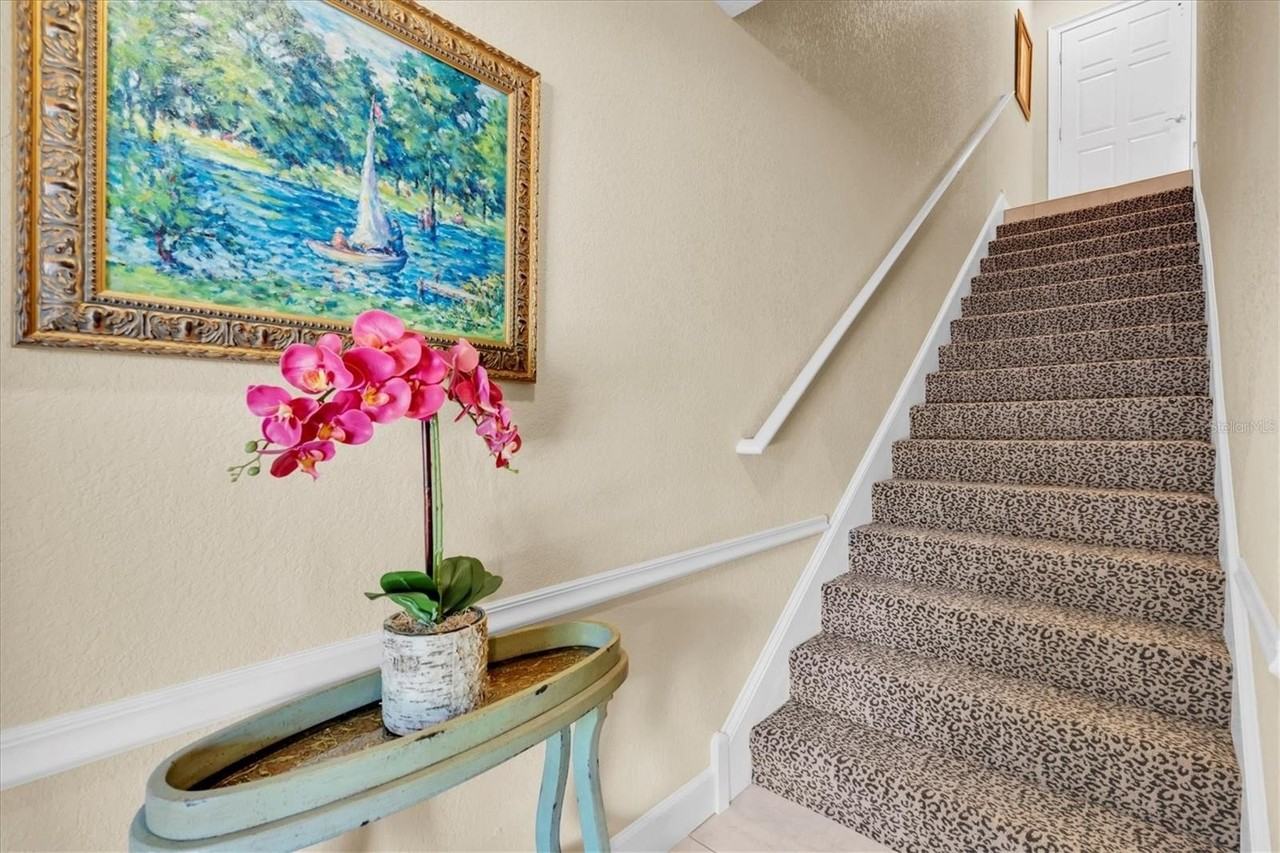 300 Capri Blvd #6 - Photo 4 of 50
