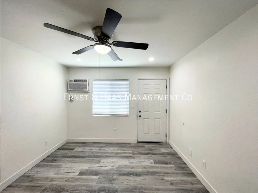 4339 Walnut Ave #C - Photo 4 of 16
