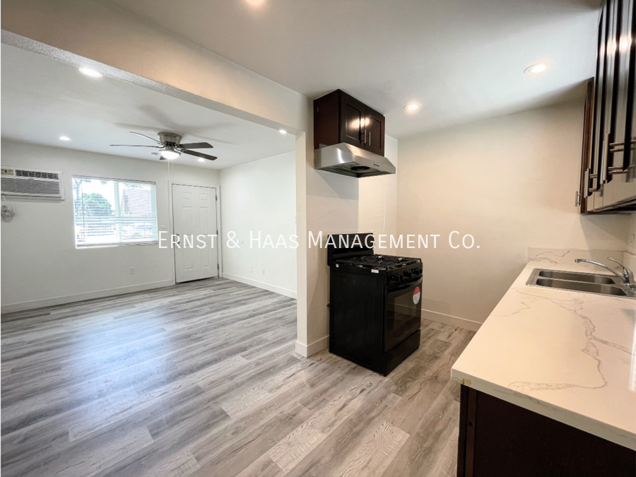 4339 Walnut Ave #C - Photo 7 of 16