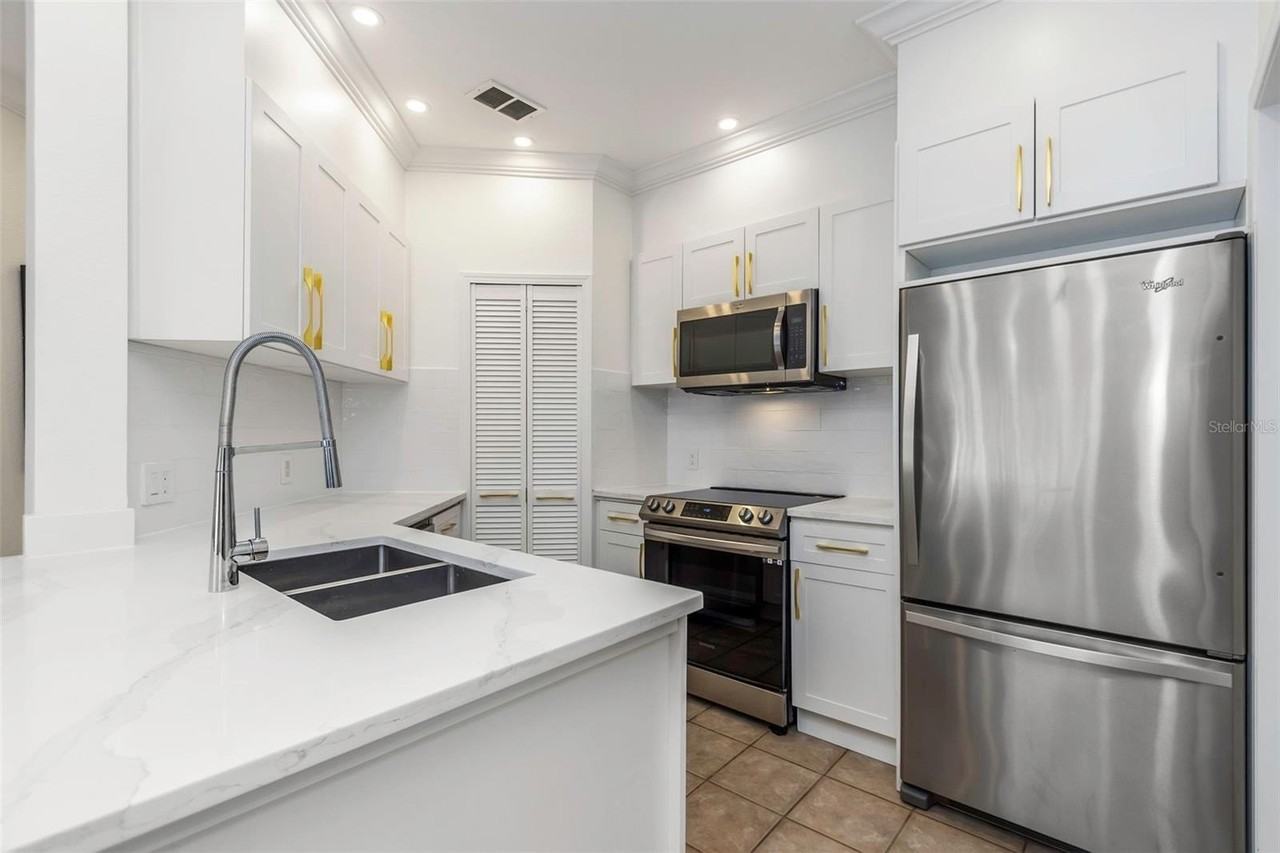 2199 Chianti Pl #9-0923 - Photo 4 of 30