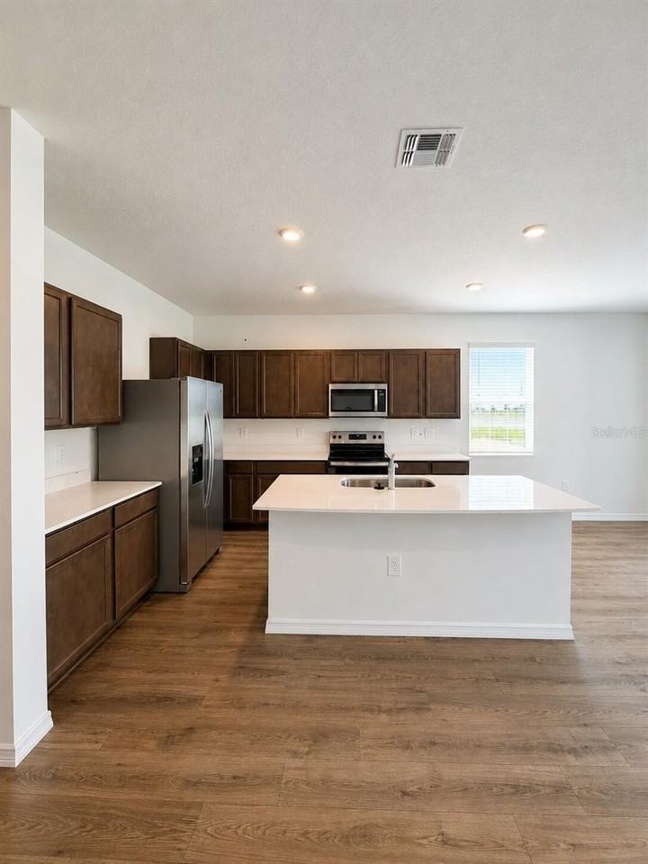 31170 Paper Birch St - Photo 2 of 16