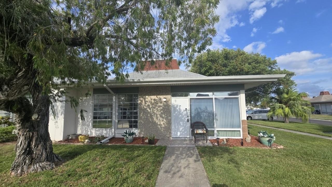 4373 Tahitian Gardens Cir #A - Photo 4 of 24