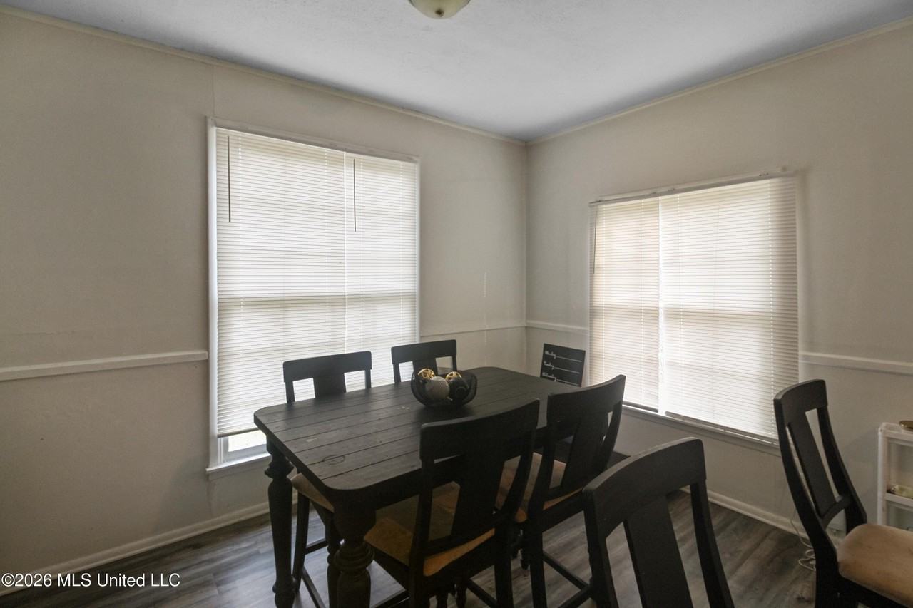 408 Northside Cir - Photo 7 of 15