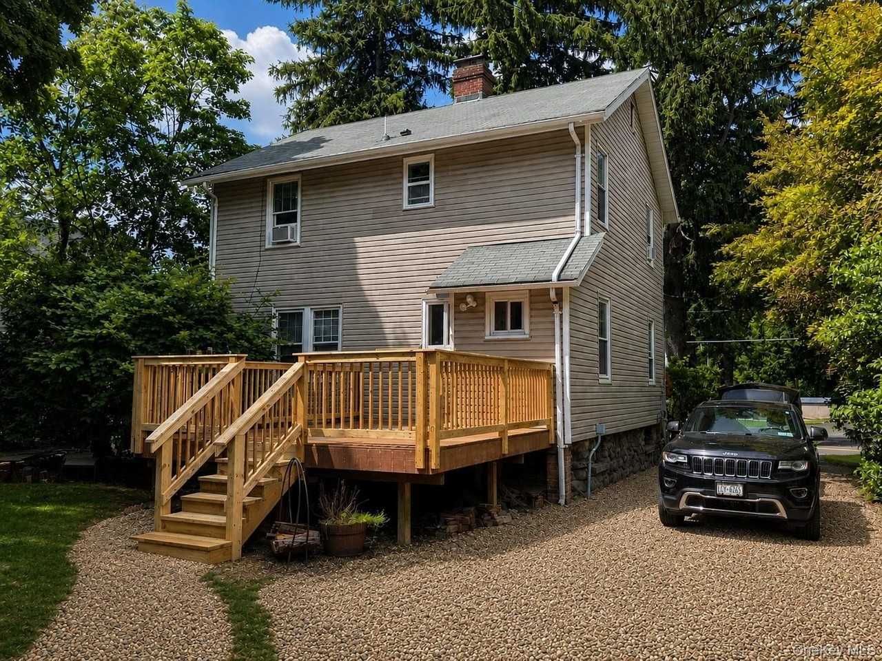 264 Ehrhardt Rd - Photo 2 of 22