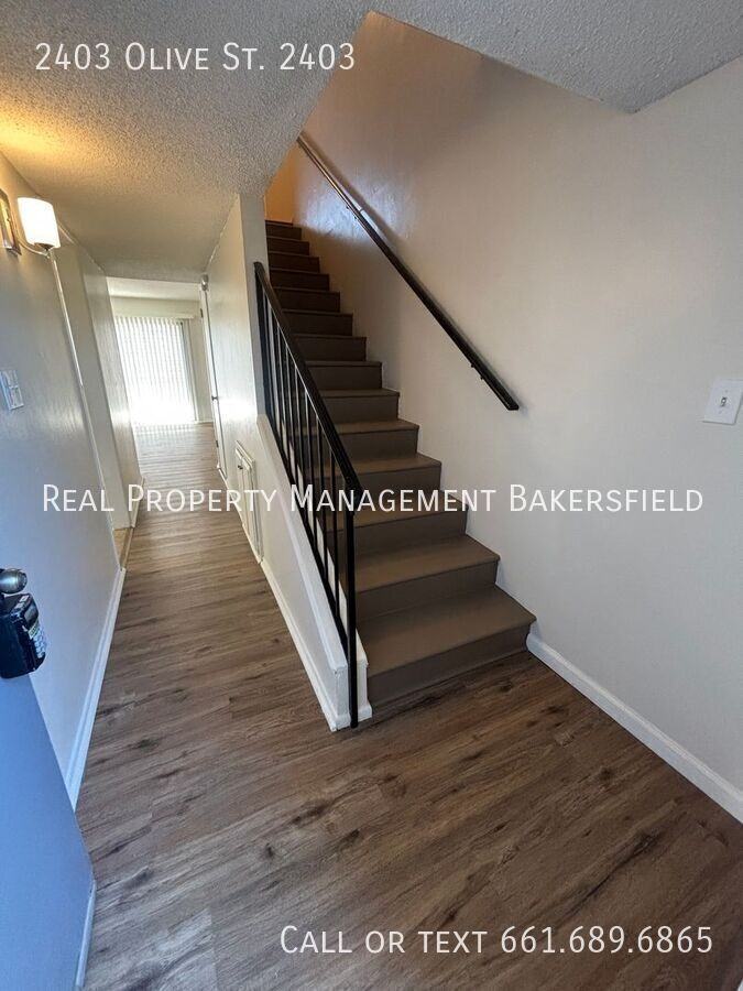 2403 Olive St - Photo 3 of 18