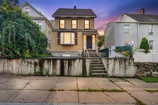 72 Bayard St - Photo 1 of 1