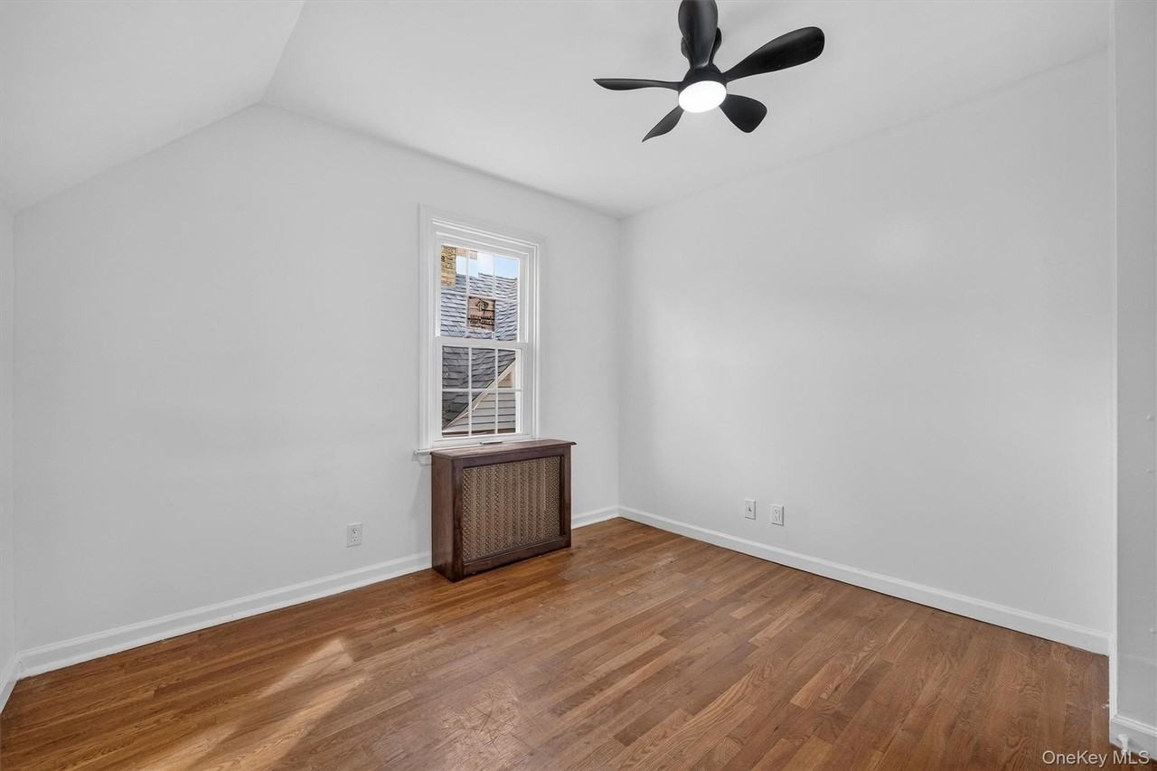 72 Bayard St - Photo 7 of 11