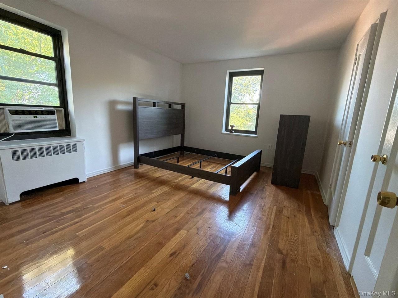 21 Schenck Ave #2AC - Photo 3 of 9