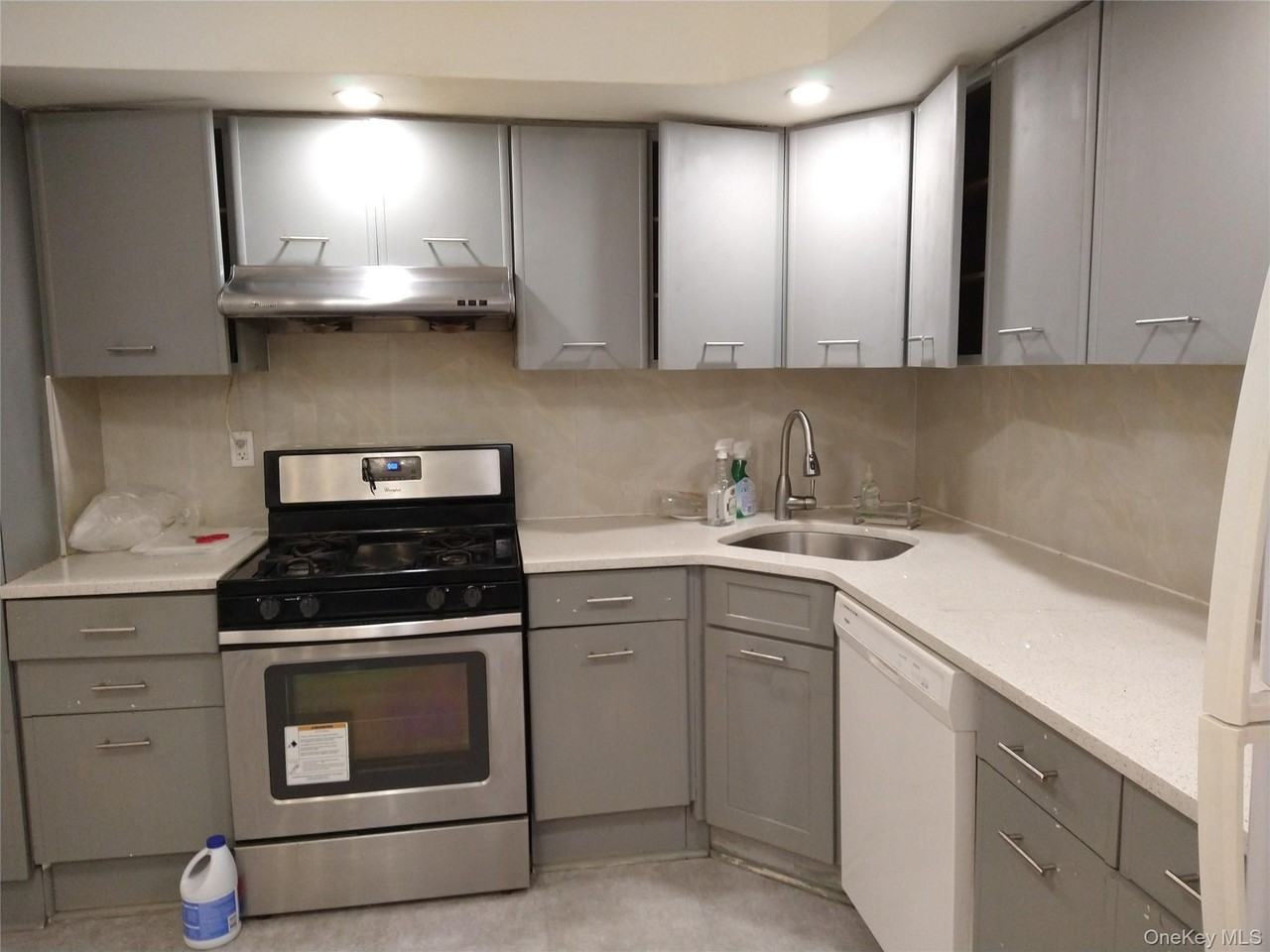 7118 164th St #2132 - Photo 4 of 13