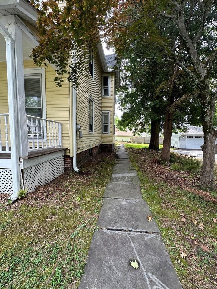 49 Orange St - Photo 3 of 30