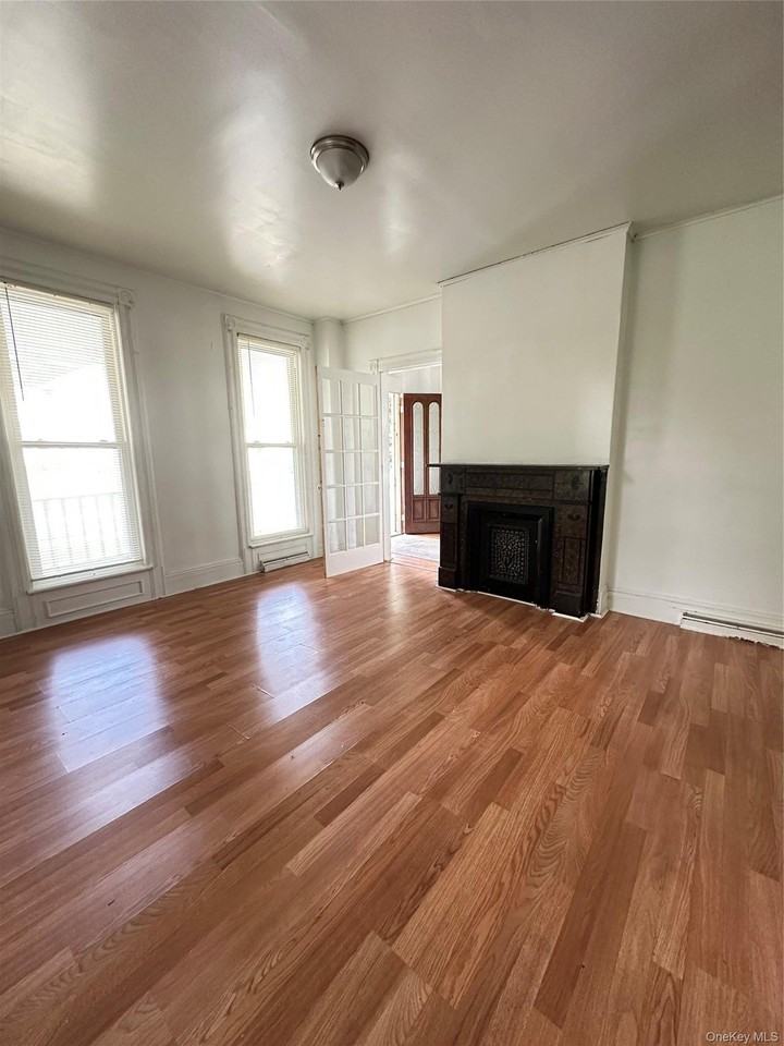 49 Orange St - Photo 5 of 30