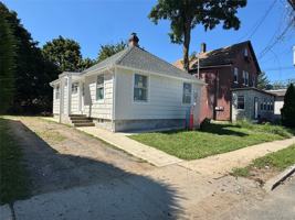featured image of 98A Steamboat Rd