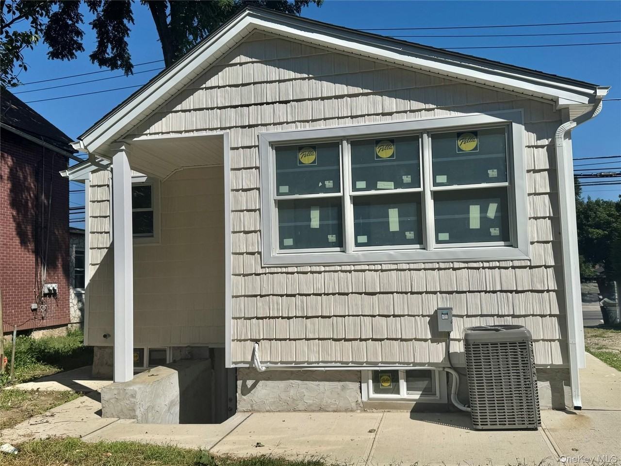 98A Steamboat Rd - Photo 2 of 22