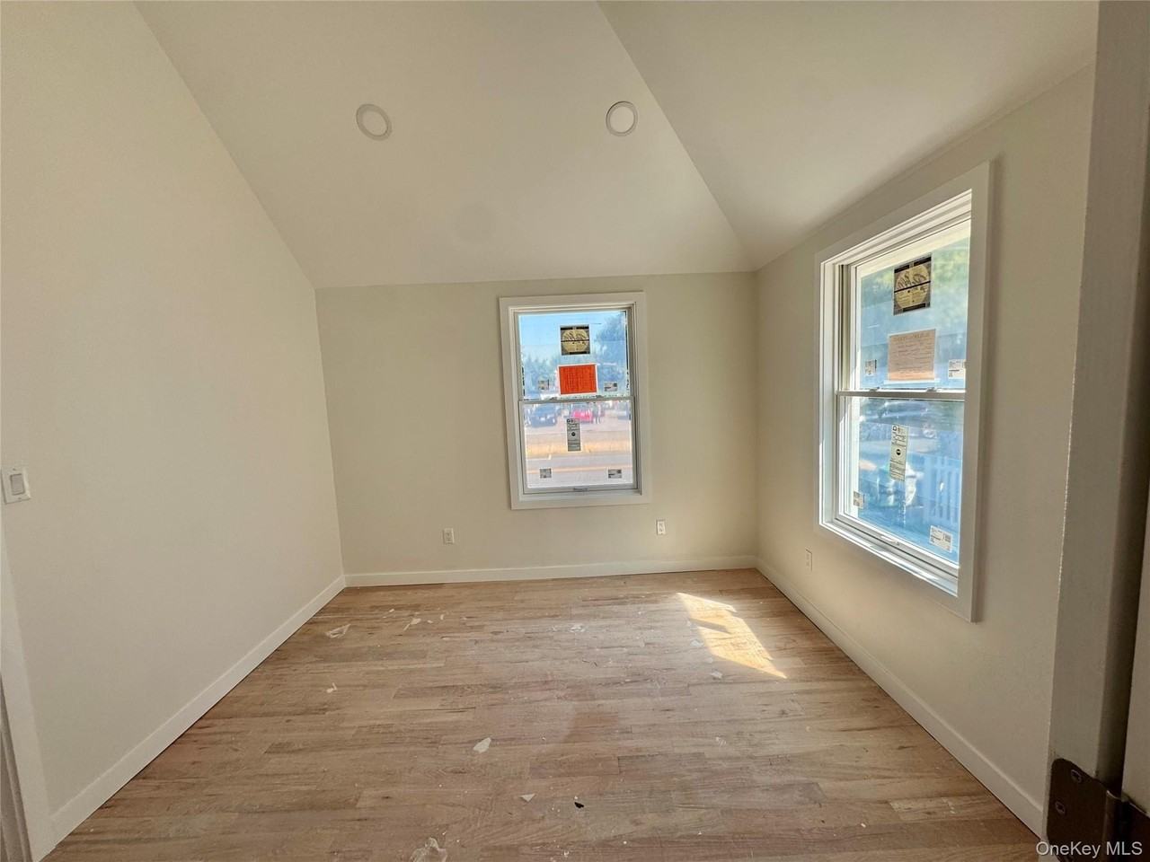98A Steamboat Rd - Photo 4 of 22