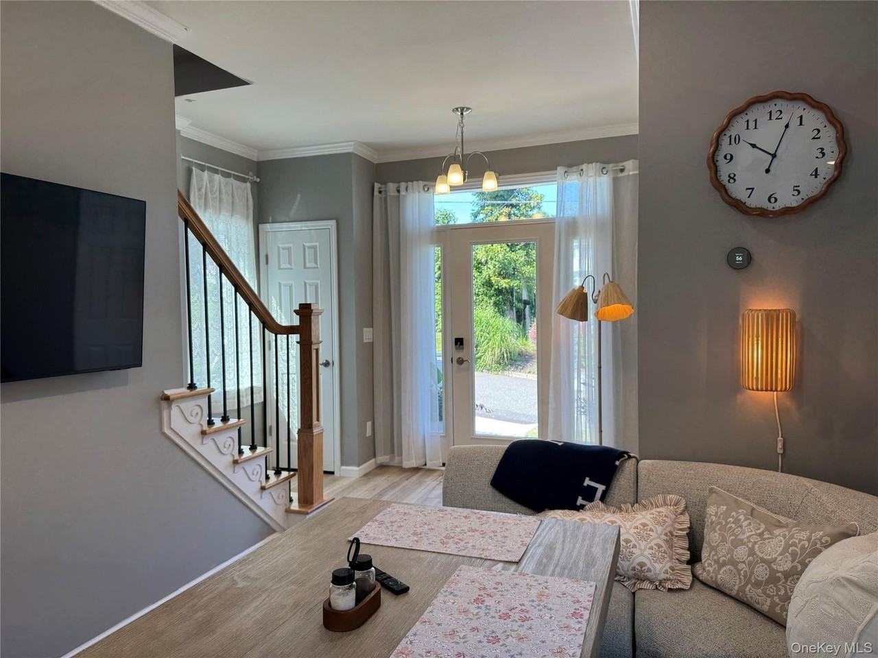 119 Whittier Dr - Photo 4 of 48