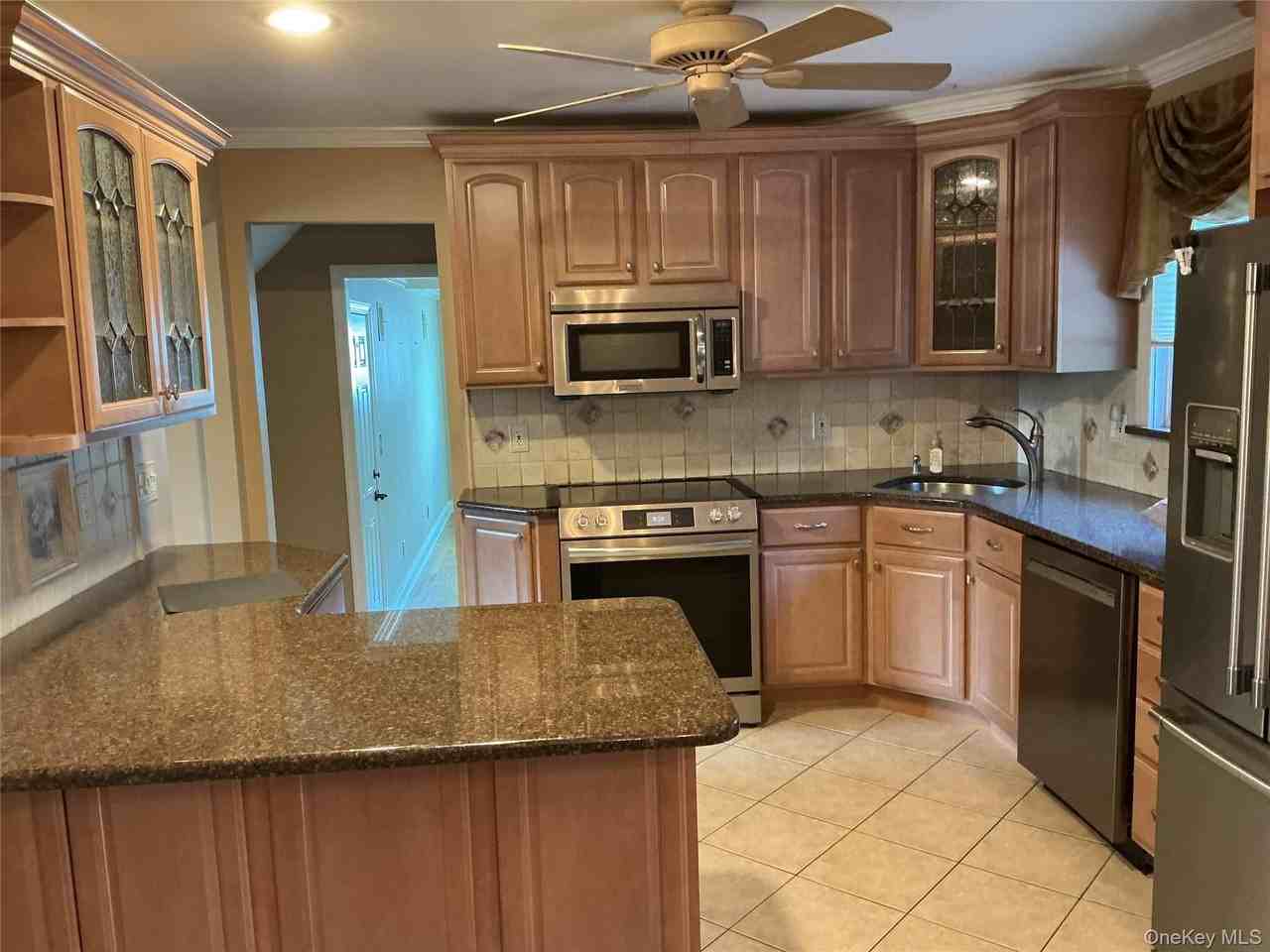 11 Frankel Rd - Photo 4 of 15