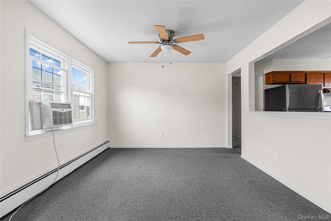 13719 257th St - Photo 5 of 17