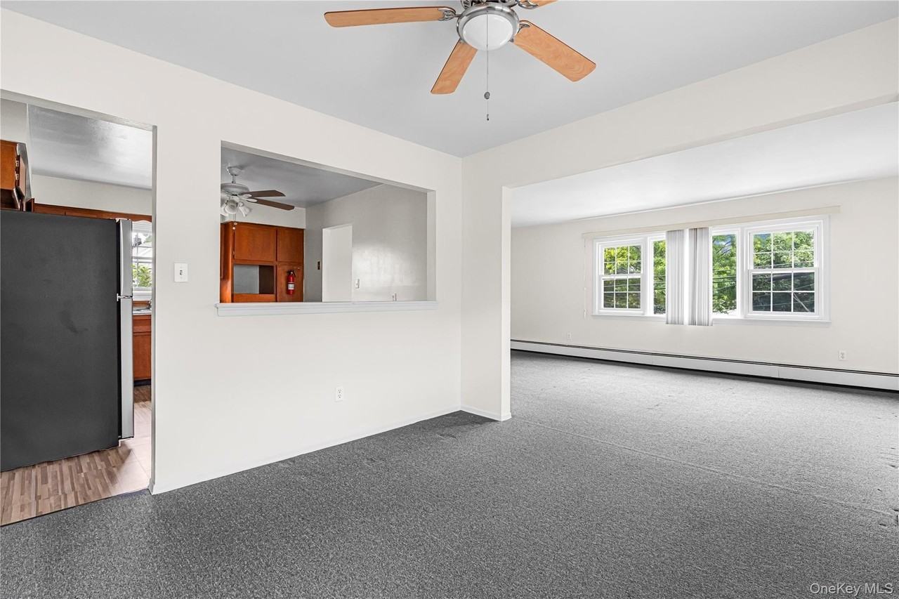 13719 257th St - Photo 6 of 17