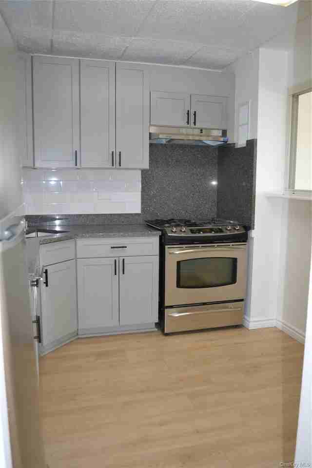 8708 Justice Ave #8A - Photo 2 of 14