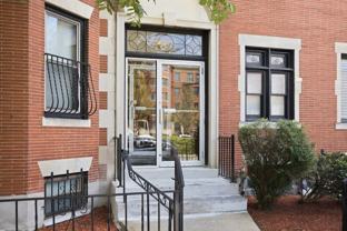 907 Beacon St #4 - Photo 1 of 1
