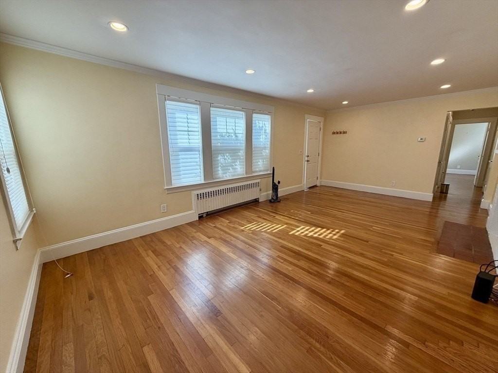 56 Noble St #56 - Photo 3 of 33
