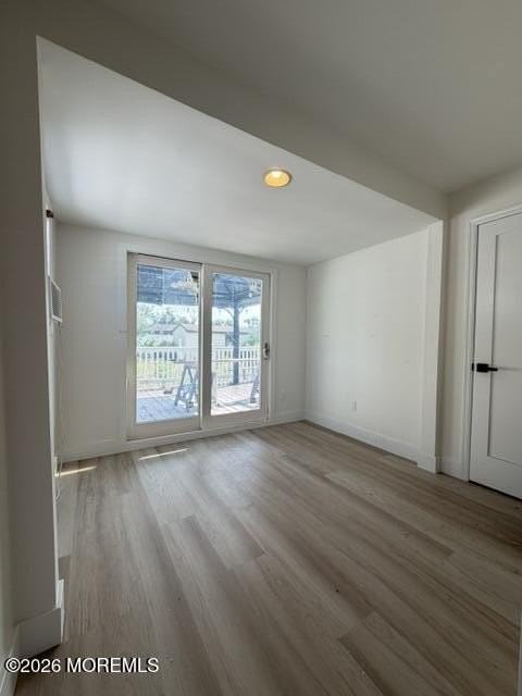 128 Sampson Pl - Photo 4 of 16