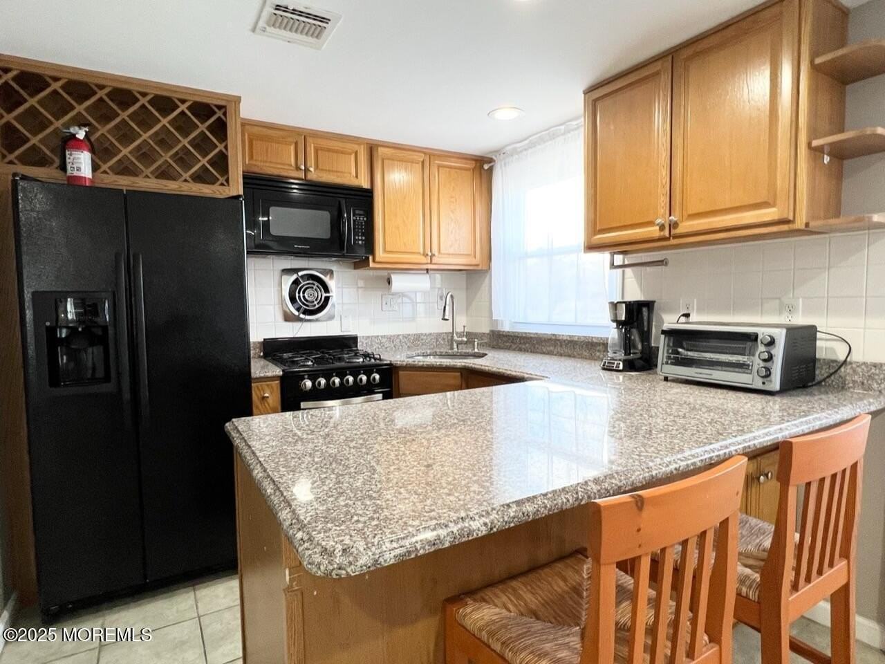 112 Kerr Ave - Photo 6 of 20