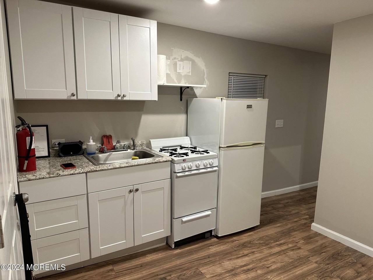 408 16th Ave #5 - Photo 2 of 10