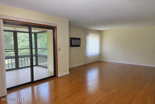 147 Amberly Dr #G - Photo 4 of 13