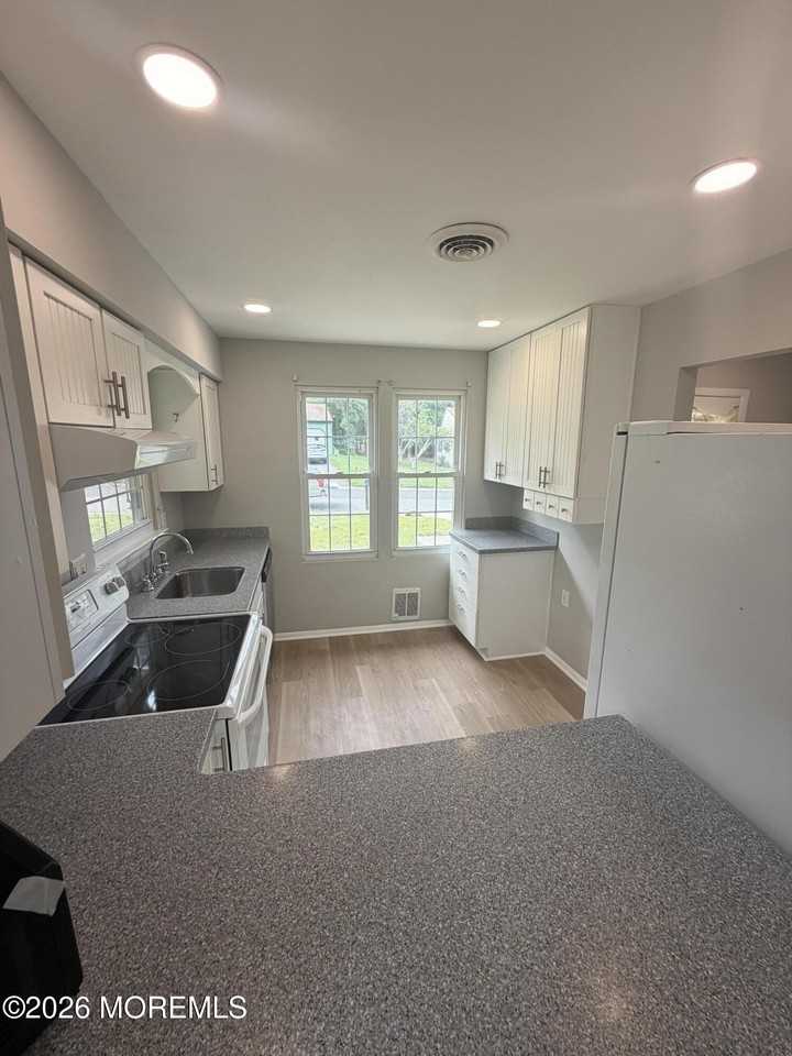 35 Milford Ave #52 - Photo 4 of 18