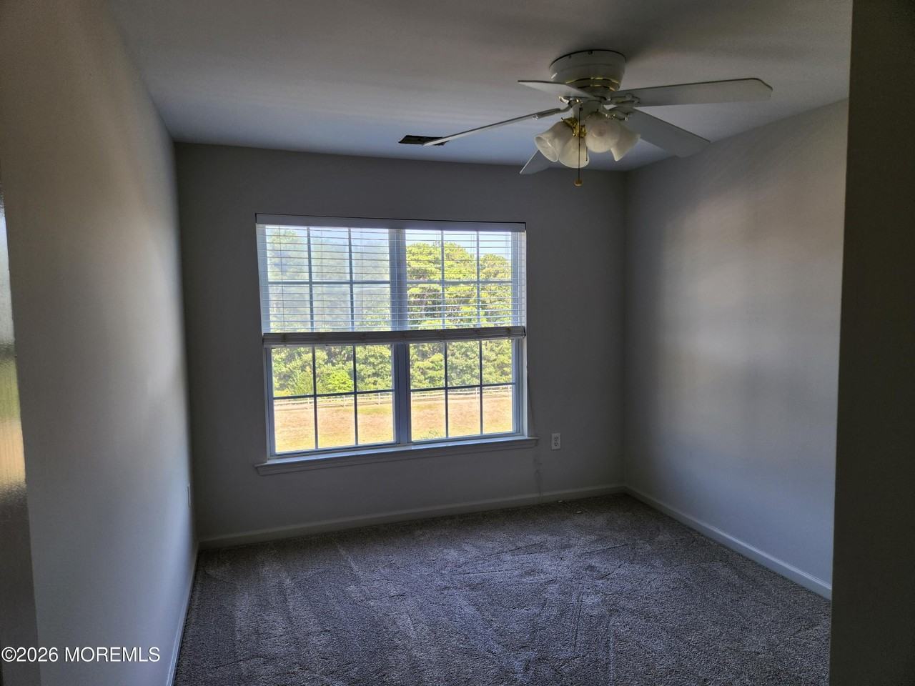 7 Bryce Ln #1504 - Photo 6 of 8