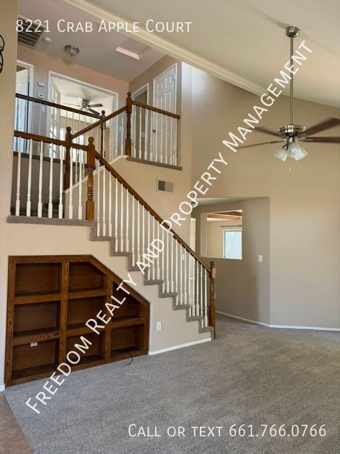 8221 Crab Apple Ct - Photo 4 of 25
