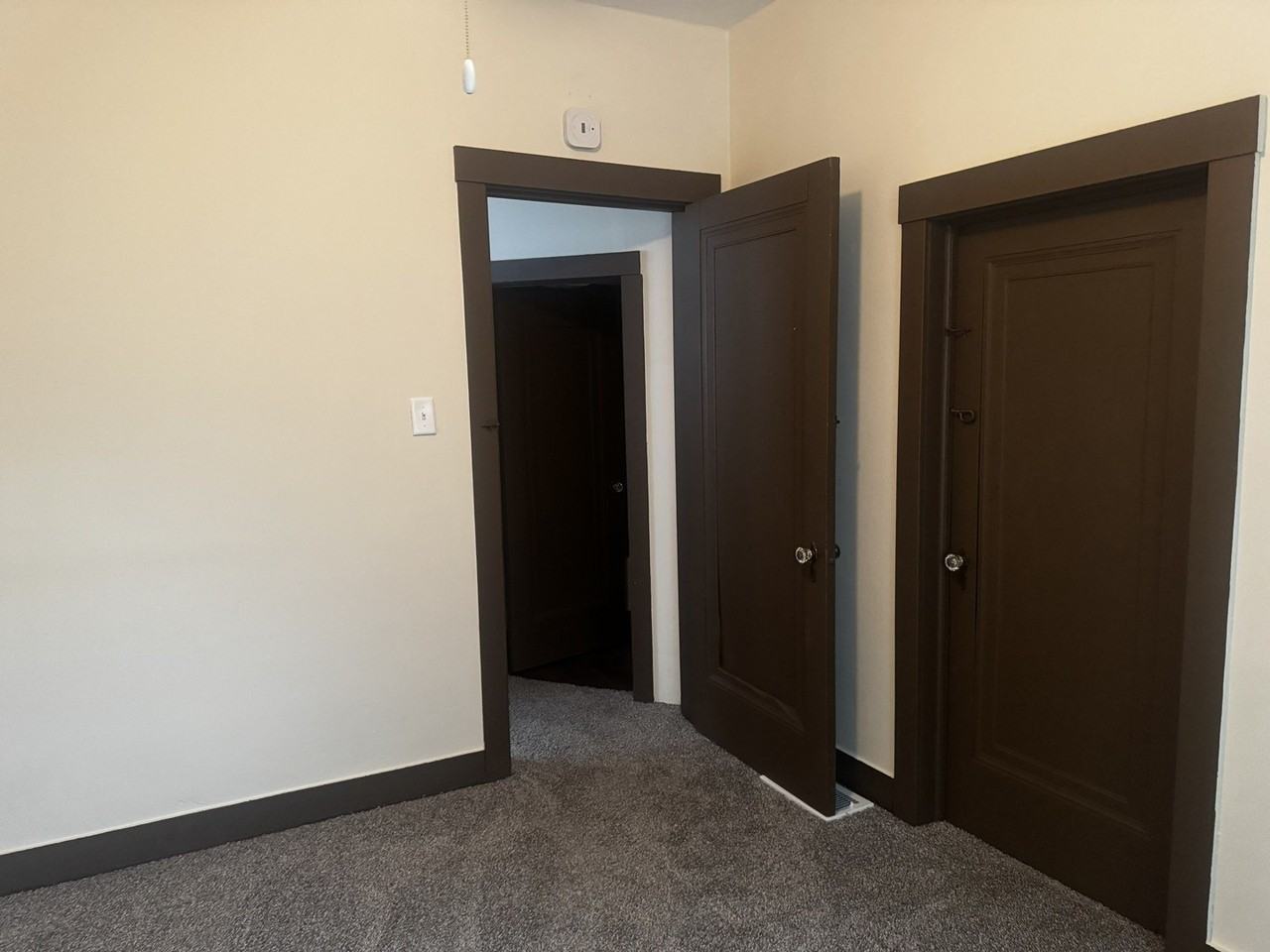 105 University St #1 - Photo 6 of 18