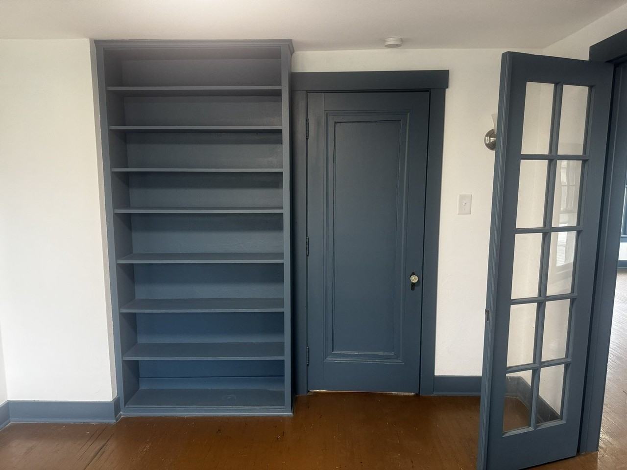 105 University St #2 - Photo 3 of 15