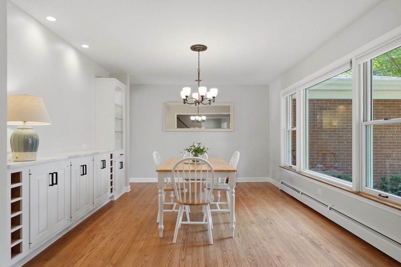 317 E Forest Ln - Photo 6 of 50
