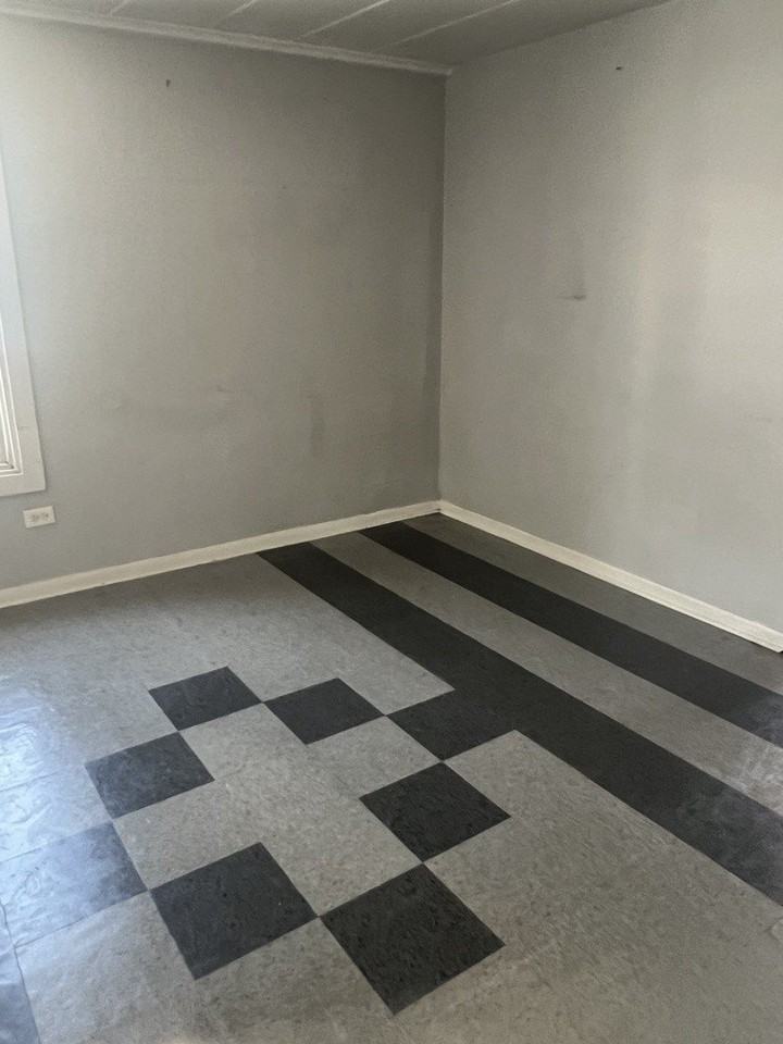 5632 S Kedzie Ave #2N - Photo 6 of 8