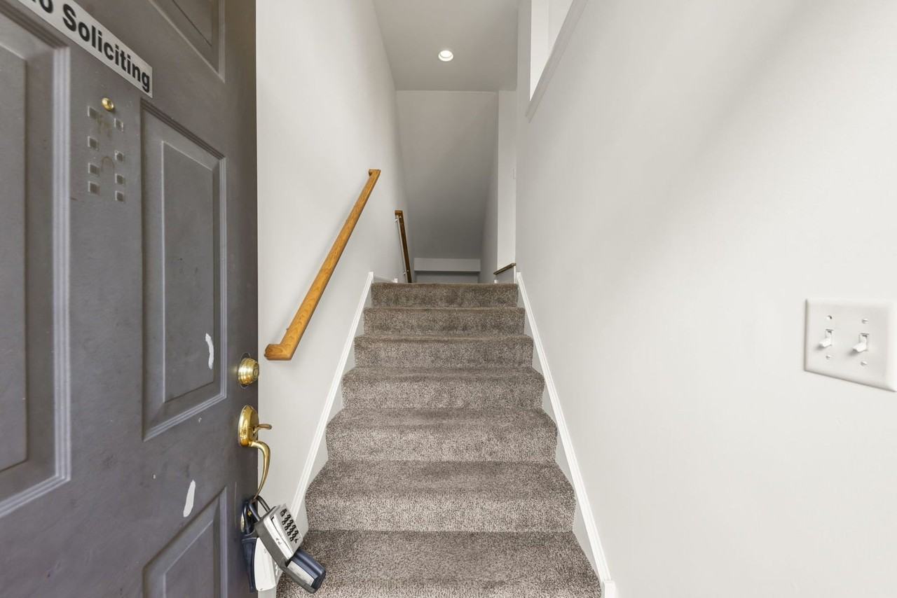 3429 Bradbury Cir #3429 - Photo 2 of 20