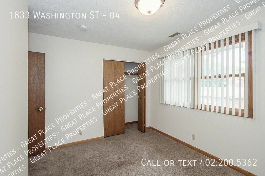 1833 Washington St #04 - Photo 7 of 23