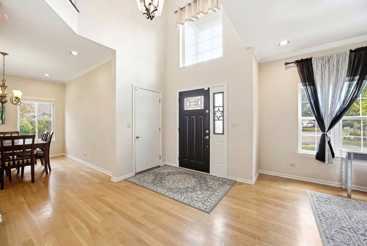 9 Tenneyson Ct - Photo 6 of 48