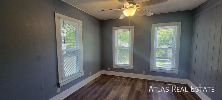 224 Spruce St #2 - Photo 6 of 12
